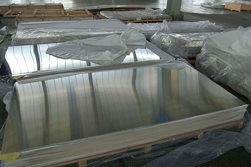 草莓视频黄色网站板